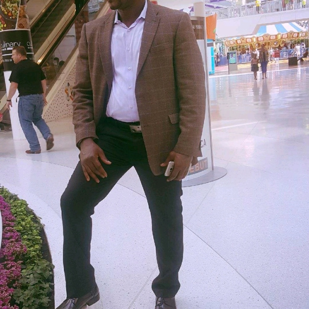 Meet your Posher, Dickson